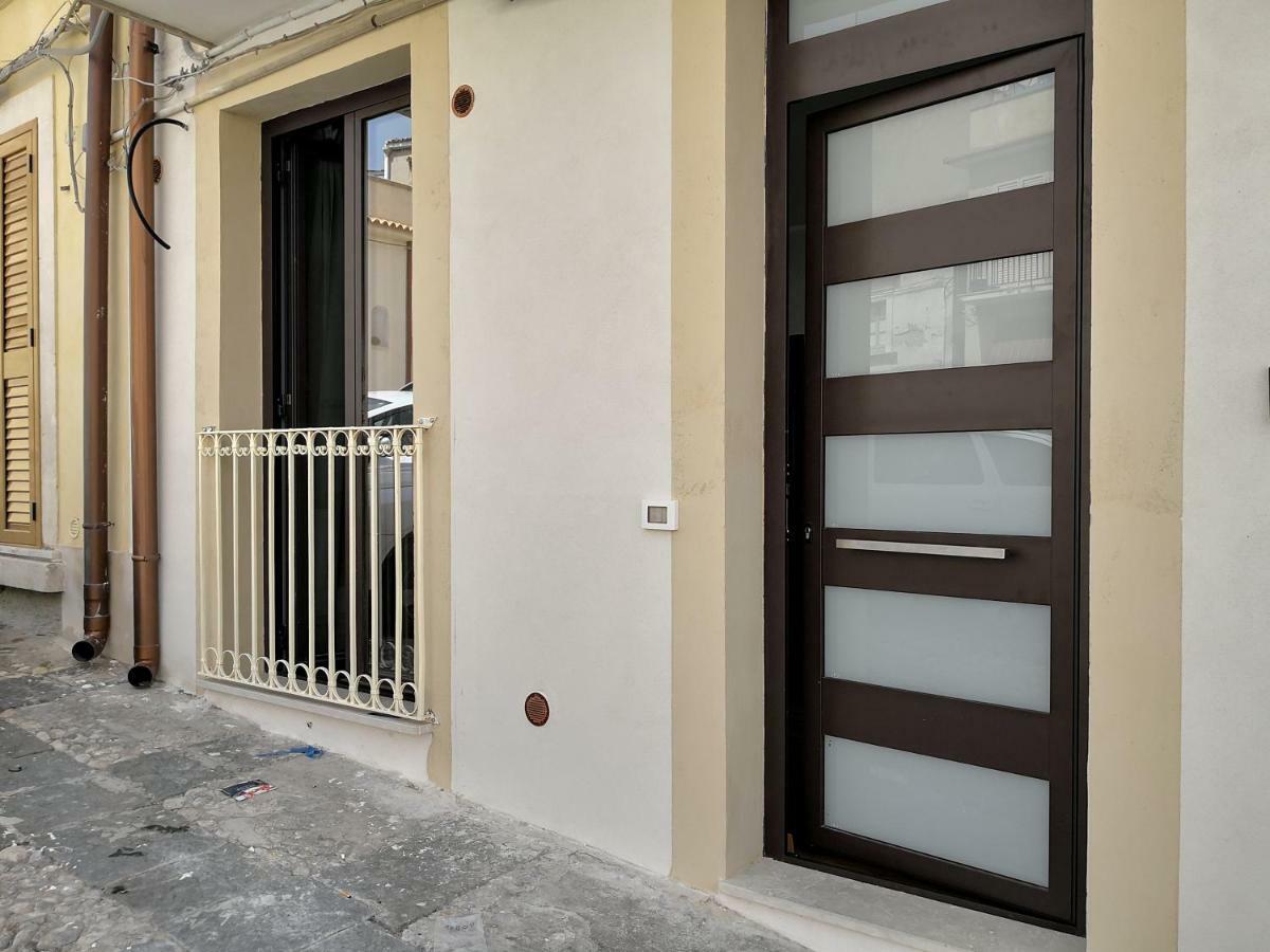 Casa Vacanze "A Machina Ro Ghiaccio" Noto Exterior photo